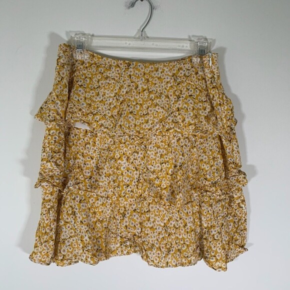 Missguided Dresses & Skirts - Missguided Skirt Women’s 10 Yellow Floral Tiered Mini Skirt